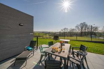 Luxury holiday home with swimming pool for 6 people in Sainte-Ode, Ardennes