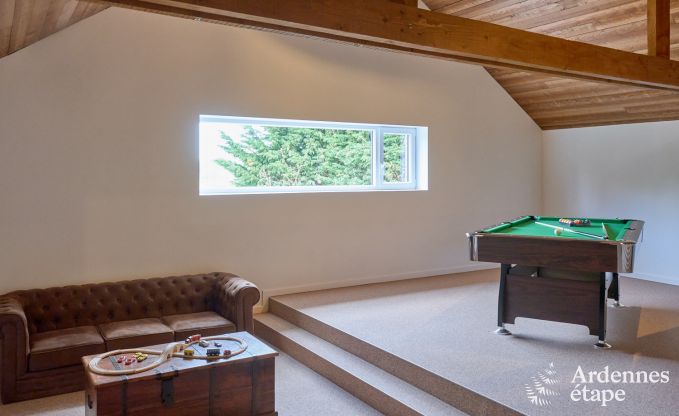 Holiday home Sippenaeken: charming accommodation for 15 people with jacuzzi and private garden in the Ardennes