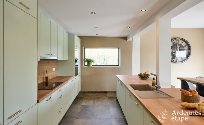 Holiday home Sippenaeken: charming accommodation for 15 people with jacuzzi and private garden in the Ardennes