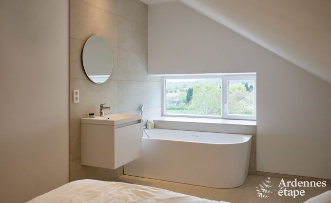 Holiday home Sippenaeken: charming accommodation for 15 people with jacuzzi and private garden in the Ardennes