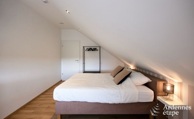 Holiday home Sippenaeken: charming accommodation for 15 people with jacuzzi and private garden in the Ardennes