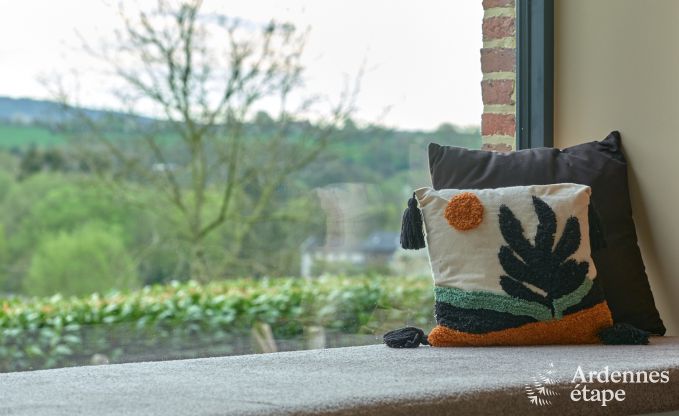 Holiday home Sippenaeken: charming accommodation for 15 people with jacuzzi and private garden in the Ardennes