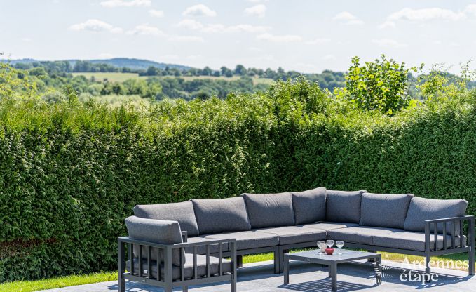 Holiday home Sippenaeken: charming accommodation for 15 people with jacuzzi and private garden in the Ardennes