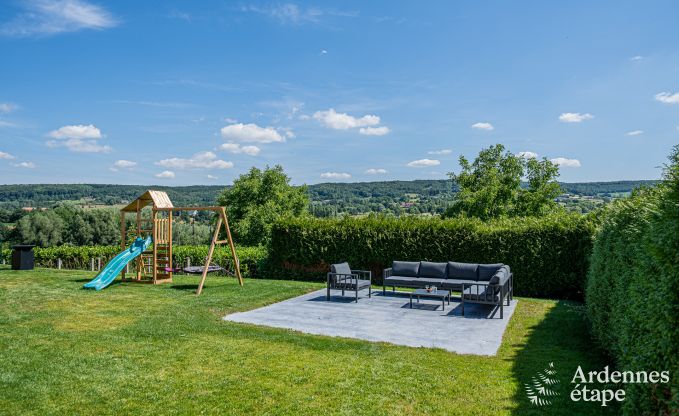 Holiday home Sippenaeken: charming accommodation for 15 people with jacuzzi and private garden in the Ardennes