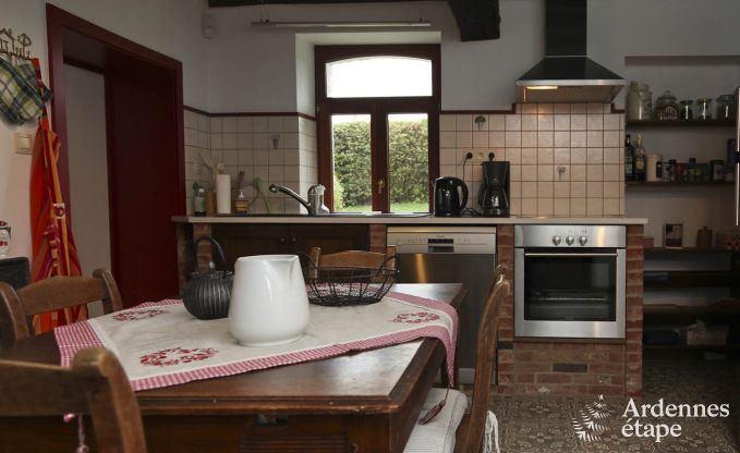 Small farmhouse converted into holiday cottage for 6 persons in Sivry