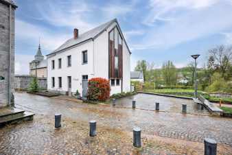 Charming holiday home in Somme-Leuze, ideal for families