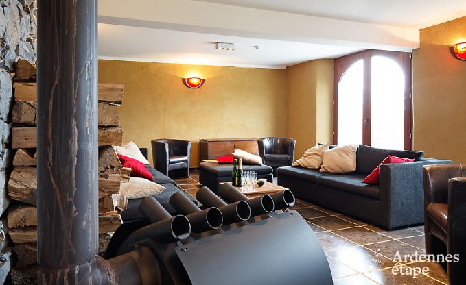 Cosy holiday group accommodation with wellness to rent in Somme-Leuze