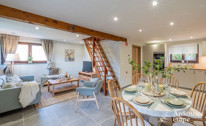 Cozy chalet in Somme-Leuze: Scandinavian stay for families with children and pets