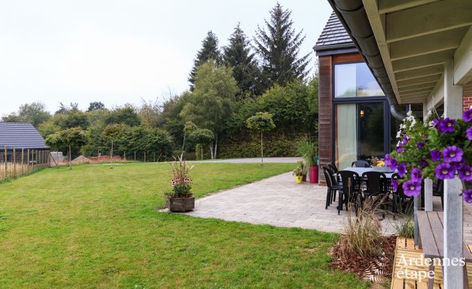 Holiday cottage in Sourbrodt for 10/11 persons in the Ardennes