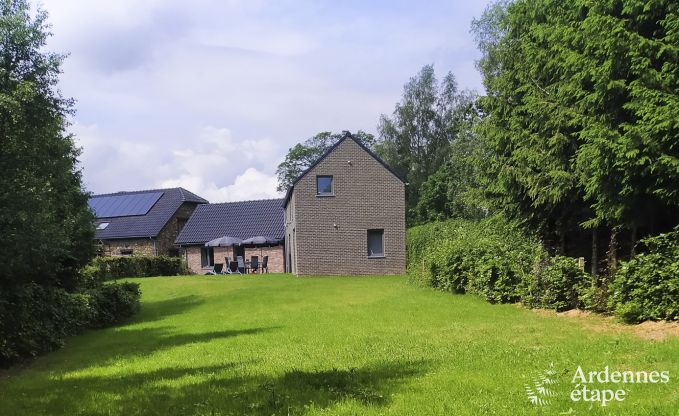 Holiday cottage in Sourbrodt for 8 persons in the Ardennes