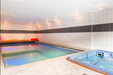 Luxury villa in Spa (Jalhay) for 22 persons in the Ardennes