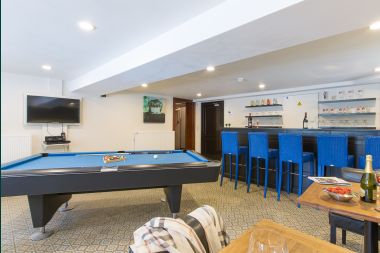 Castle in Spa for 30 persons in the Ardennes