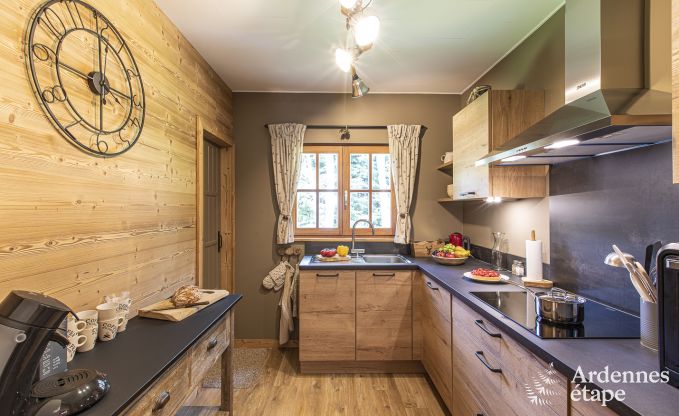 Beautiful wooden chalet to rent for four persons in the Ardennes (Spa)