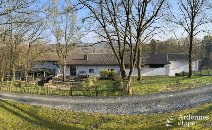 Original holiday home for 24 p. in the heights of the Ardennes (Spa)