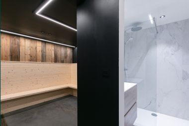 Spacious cottage for 8 people in Spa with sauna, jacuzzi, 4 bedrooms and bathrooms and private garden