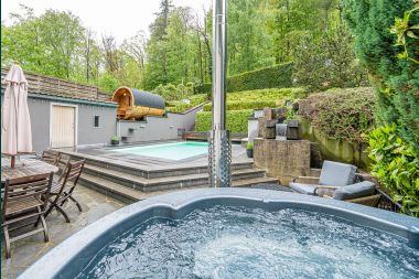 Holiday cottage in Spa for 6/8 persons in the Ardennes