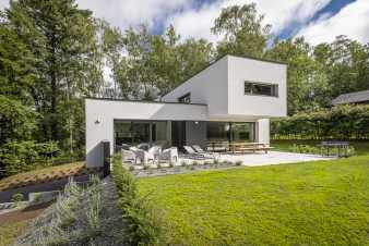 Luxury villa in Spa for 10/12 people in the Ardennes