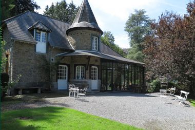 Luxury villa in Spa for 6/8 persons in the Ardennes