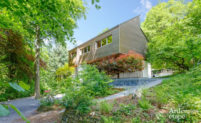 Spacious luxury villa in Spa for 15 people with 5 bedrooms, sauna, outdoor pool and private garden