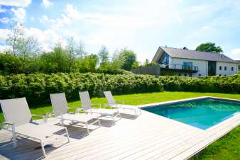 Luxury Ardennes villa with swimming pool for 14 pers. to rent in St Vith