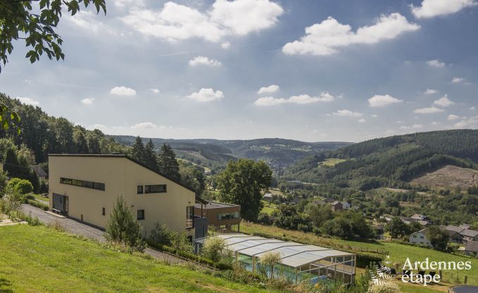 Luxury villa in Stavelot (Coo) for 24 persons in the Ardennes