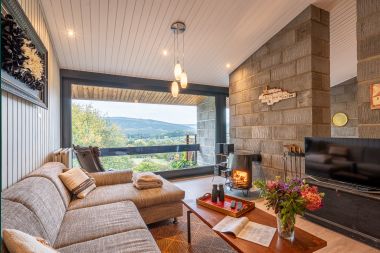 Chalet for 4 people in Stavelot with jacuzzi, wood stove and private terrace