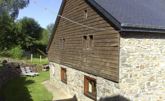 Holiday cottage in Stavelot for 15/18 persons in the Ardennes