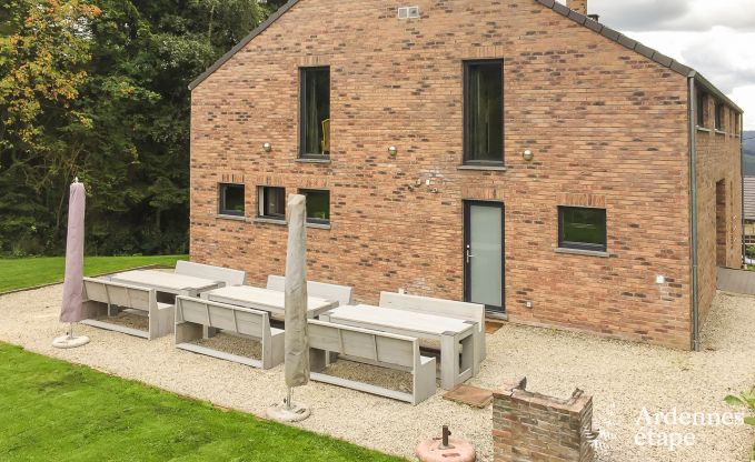Luxury villa in Stavelot for 20 persons in the Ardennes