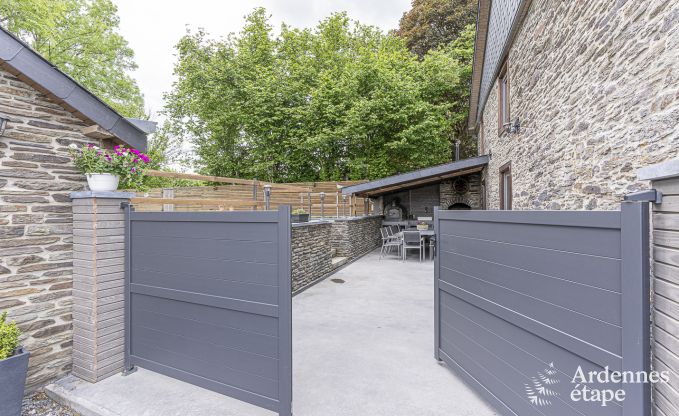 Holiday cottage in Sterpigny for 10/12 persons in the Ardennes