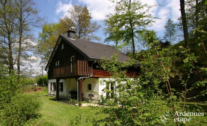 Lovely chalet with sauna and fireplace in the middle of the Ardennes in Stoumont