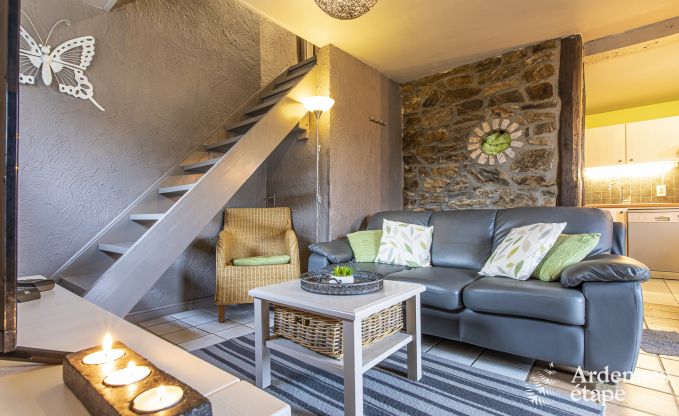 Pretty little holiday home for 2 with panoramic views in Stoumont