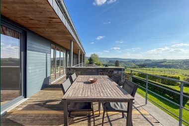 Holiday cottage in Stoumont for 9 persons in the Ardennes