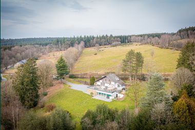 Holiday cottage in Stoumont for 11 persons in the Ardennes