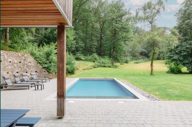Luxury villa in Stoumont for 10/14 persons in the Ardennes