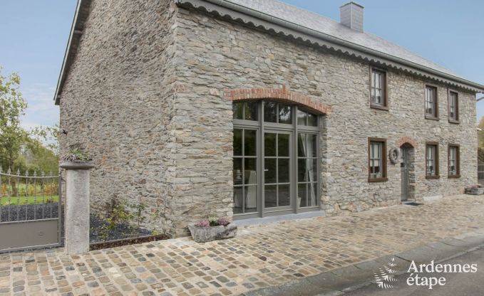 Book a lovely small farmhouse for your holidays in the Belgian Ardennes