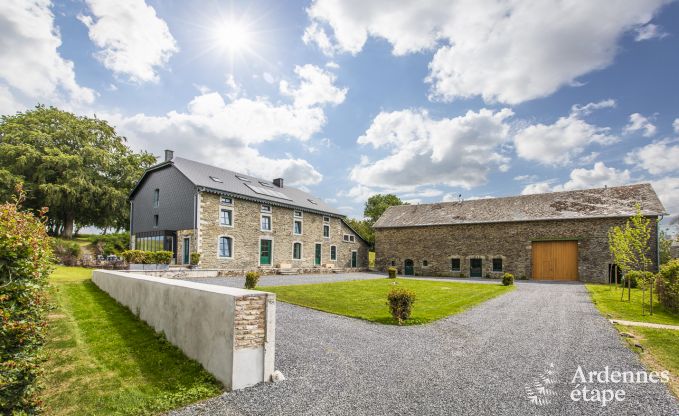 Deluxe holiday home for 28 people in Tenneville in the Ardennes