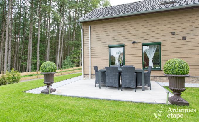 chalet with optimal comfort for 4 people bordering a forest in Trois-ponts