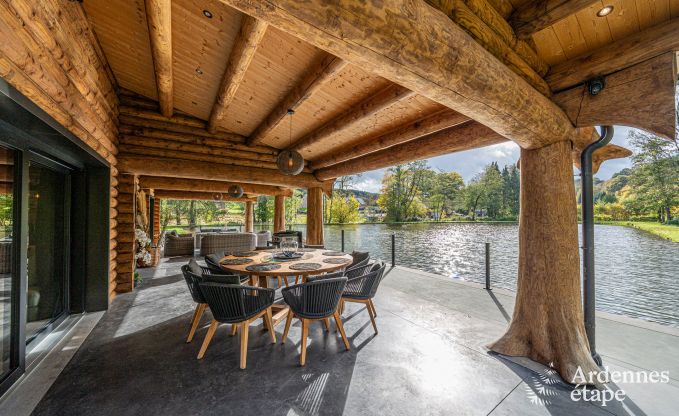 Spacious chalet for 8 people in Trois-Ponts with indoor-outdoor pool, sauna and private terrace by the water