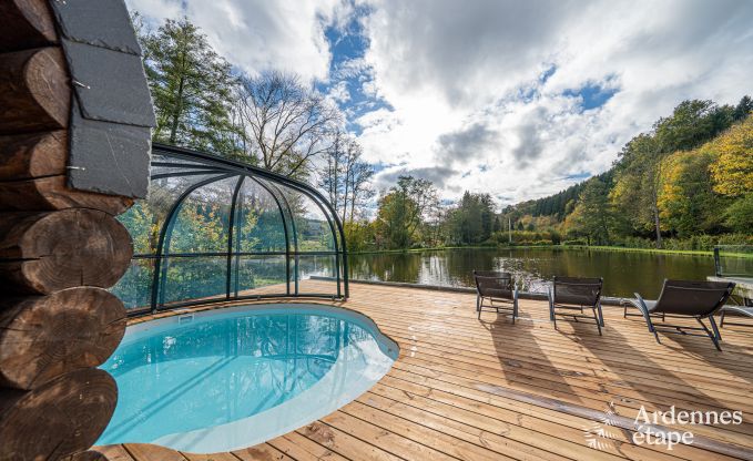 Spacious chalet for 8 people in Trois-Ponts with indoor-outdoor pool, sauna and private terrace by the water