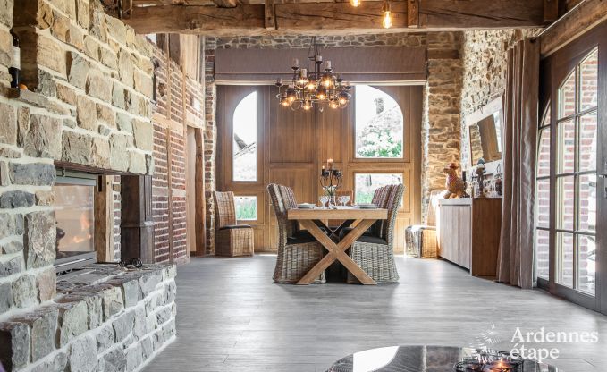 Old barn transformed into a luxury cottage for 8 people in Trois-Ponts
