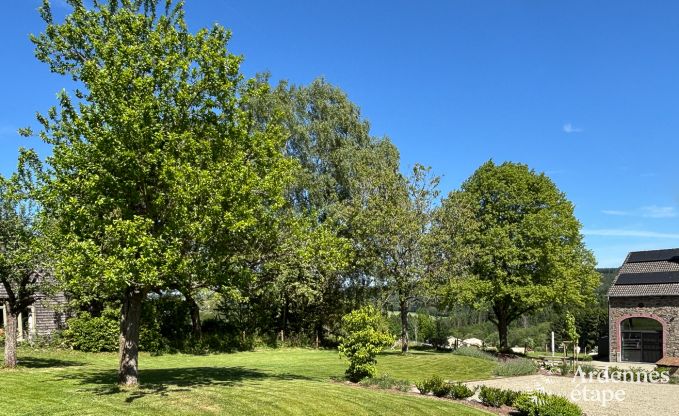 Renovated old barn for 10 people on the C�tes de Wanne