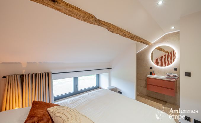 Renovated old barn for 10 people on the C�tes de Wanne