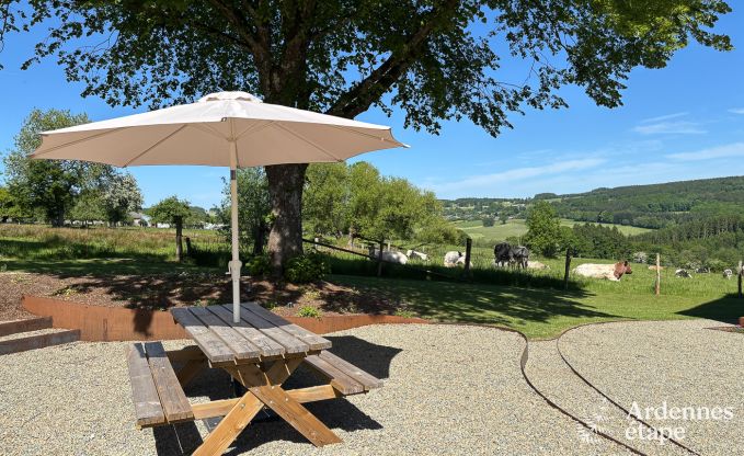 Renovated old barn for 10 people on the C�tes de Wanne