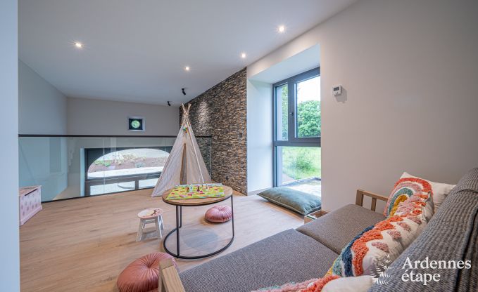 Renovated old barn for 10 people on the C�tes de Wanne