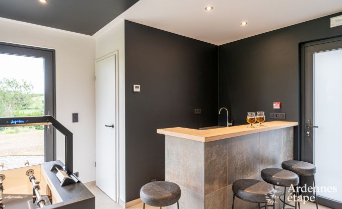 Renovated old barn for 10 people on the C�tes de Wanne