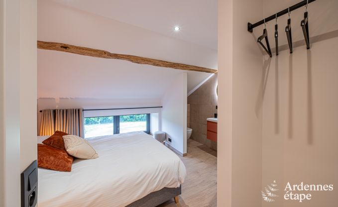 Renovated old barn for 10 people on the C�tes de Wanne