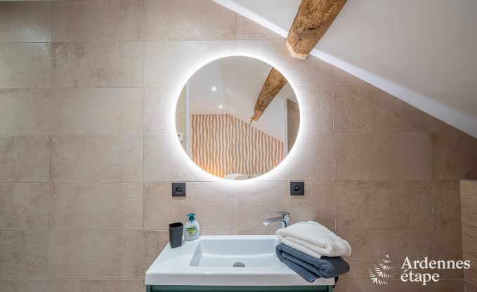 Renovated old barn for 10 people on the C�tes de Wanne