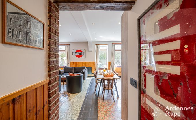 Unique holiday home with 2 bedrooms in Vaux-sur-Sure