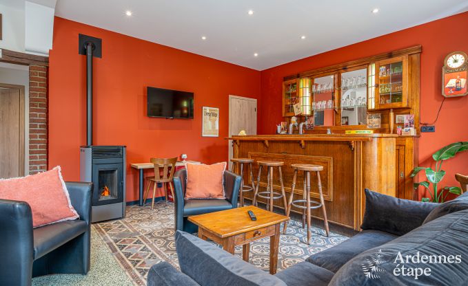 Unique holiday home with 2 bedrooms in Vaux-sur-Sure