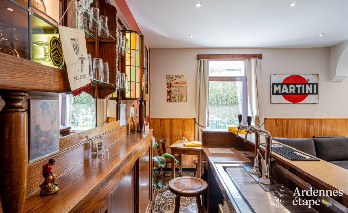 Unique holiday home with 2 bedrooms in Vaux-sur-Sure